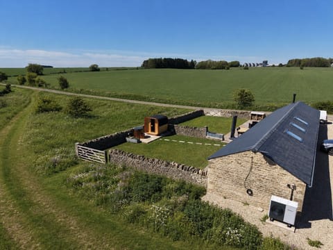 The Cattle Shed - StayCotswold
