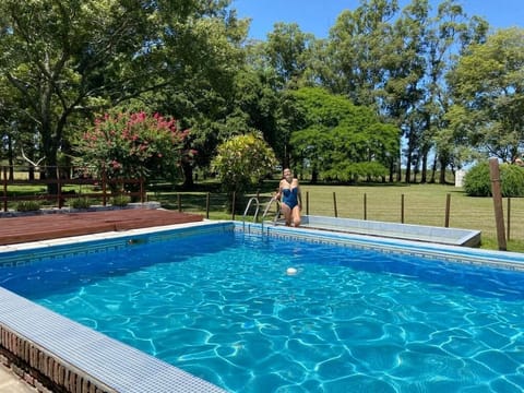 9 outdoor pools