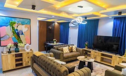 Economy Apartment, Balcony, City View | Living area