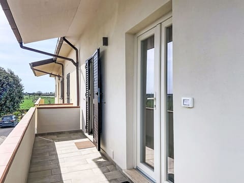 Apartment, Resort, Chair, Shade, Balcony, Kitchen & Dining Room Table, Restaurant, Eco Hotel, Hotel
