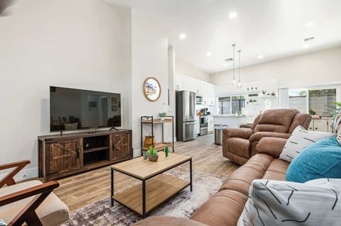 A cozy space to play games or chill down for a good movie time 