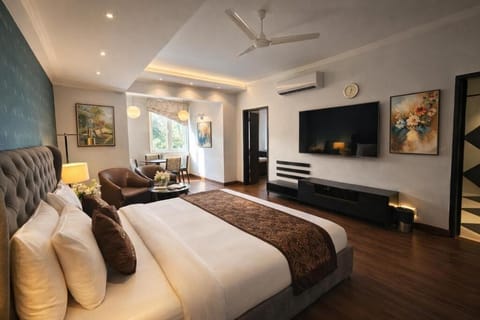 Family Twin Room, City View | In-room safe, blackout drapes, soundproofing, iron/ironing board