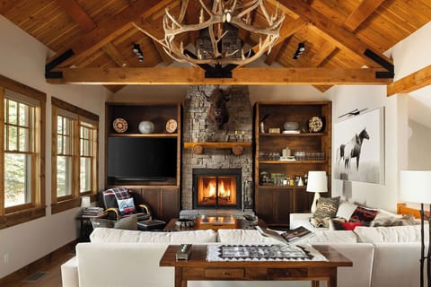 Living Room with Fireplace
