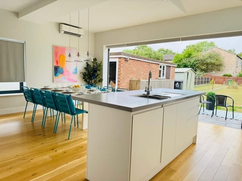 House, Smoking | 4 bedrooms