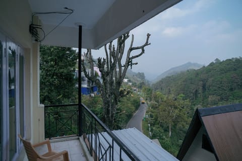 Family Room, Mountain View | Property grounds