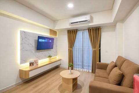 Standard Apartment | Living room