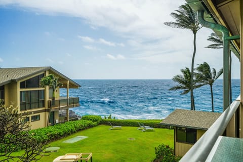 Sweeping ocean views from the lanai—your front-row seat to paradise