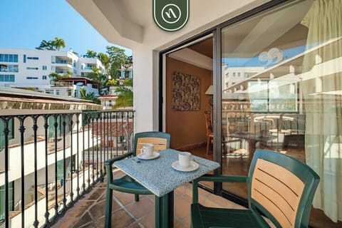 Condo, Multiple Beds, Balcony, Ocean View (One Beach Street 307 B) | Outdoor dining