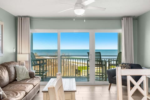 Split-Level Family & Pet Friendly Condo - Oceanfront - Unit #215 | Beach/ocean view