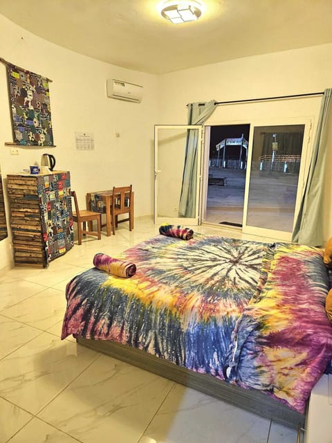  A4: Le Baiser du Lagon - Room A4 - Ground Floor - Beach Access - Wheelchair Accessible | Egyptian cotton sheets, premium bedding, down comforters