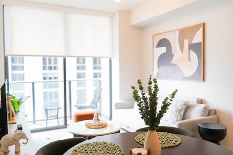 Apt 513-15