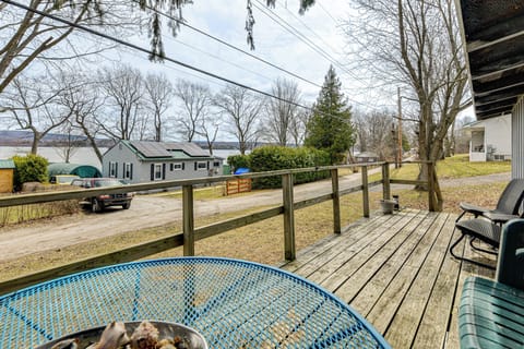 Georgia Vacation Rental | 2BR | 1BA | 750 Sq Ft | Stairs Required