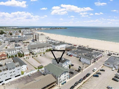 We are half a block away from the boardwalk and the beach!