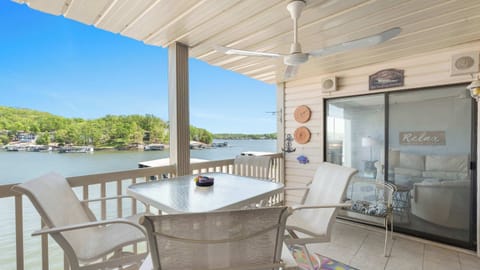Condo, Multiple Beds, Balcony (Reel Relaxation) | Outdoor dining