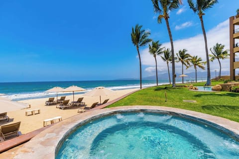 Beach & Pool