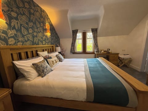 Double Room (Room 3 - Super King Suite)