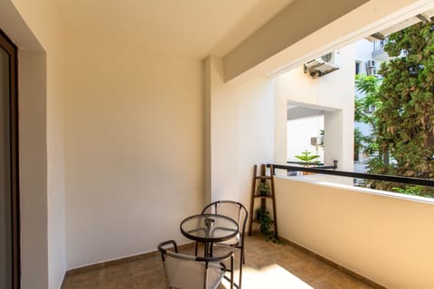 Apartment, 1 Bedroom, Kitchen, City View | View from room
