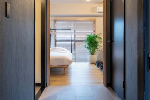 Comfort Apartment | Blackout drapes, iron/ironing board, WiFi (free)