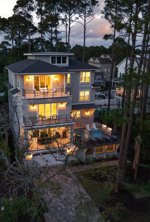 17 Bradley Circle on Hilton Head Island