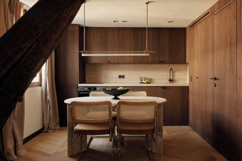 Apartment | Dining