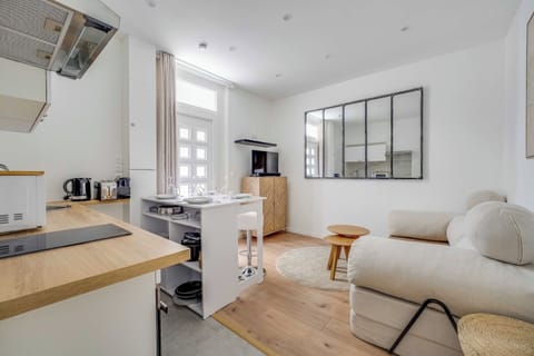 Apartment | Living area