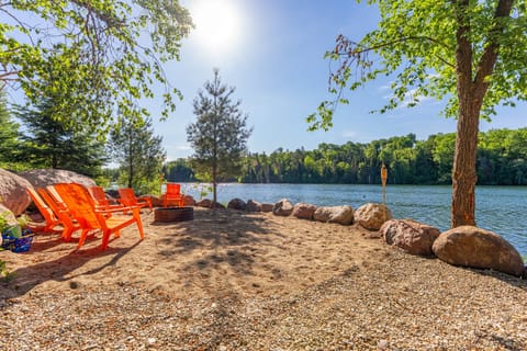 Private Lakeside Fire Pit, Dock & Beach Area