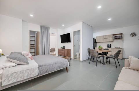 House | 1 bedroom