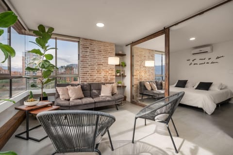 House | 1 bedroom