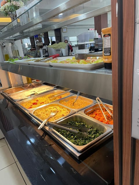 Breakfast and lunch served