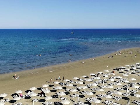 Beach nearby, sun loungers, beach umbrellas