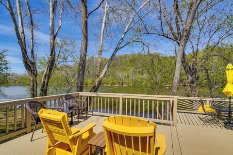 Charles Town Vacation Rental | 2BR | 2BA | 1,450 Sq Ft