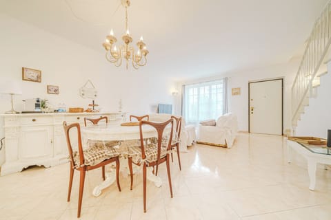 Apartment | Interior