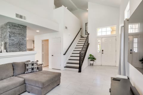 House (3 Bedrooms) | Interior