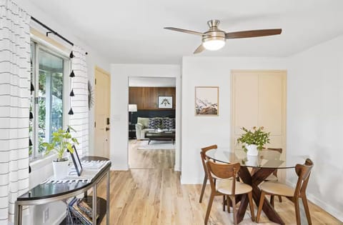 House, 2 Bedrooms | Dining