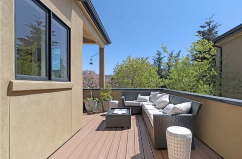House, 3 Bedrooms | Terrace/patio