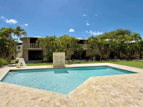 Sparkling shared pool at Villa Taina, your tropical retreat awaits!