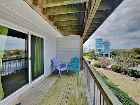 Studio (3 Bedrooms) | Property amenity