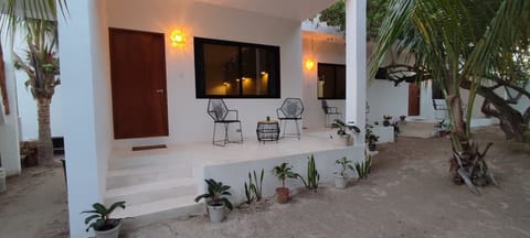 Casa 5 with Private patio