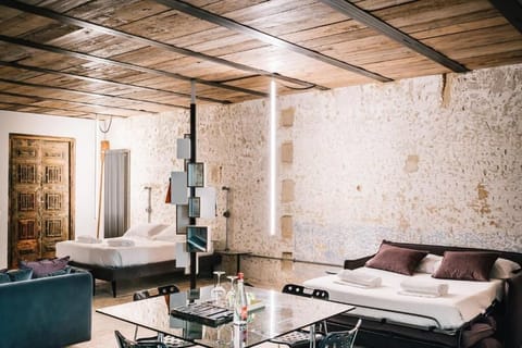 Deluxe Double Room | WiFi (free)
