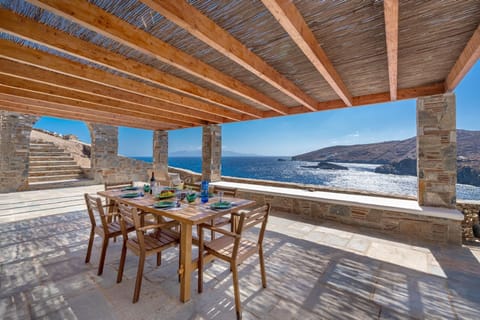 House, Smoking | 4 bedrooms