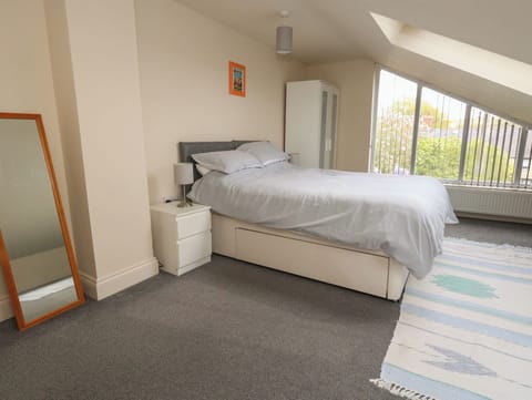 1 bedroom, WiFi (free), individually decorated, individually furnished