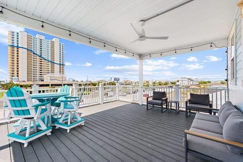 Enjoy morning coffee or relaxing sunsets with an ocean facing rooftop deck