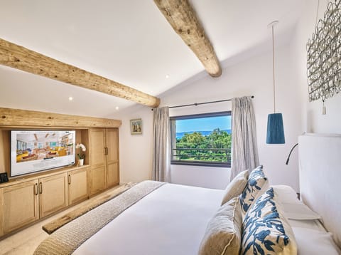 Traditional Room, Terrace, Sea View | Premium bedding, minibar, in-room safe, desk