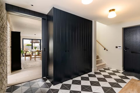 House | 4 bedrooms, Internet