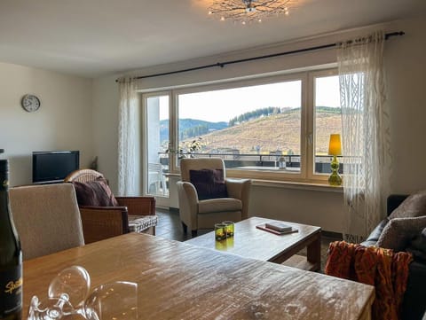 Apartment | Living room