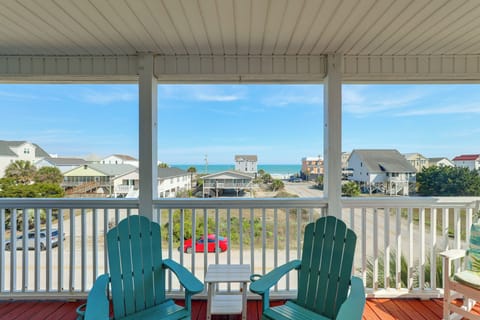 Apartment (4 Bedrooms) | Front of property