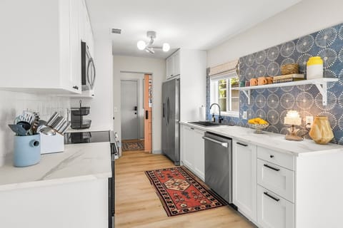 Unit 617: Kitchen:  Drip Coffee and Keruig, SS Appliances
