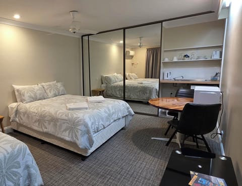 Family Triple Room, Balcony, City View | WiFi (free)