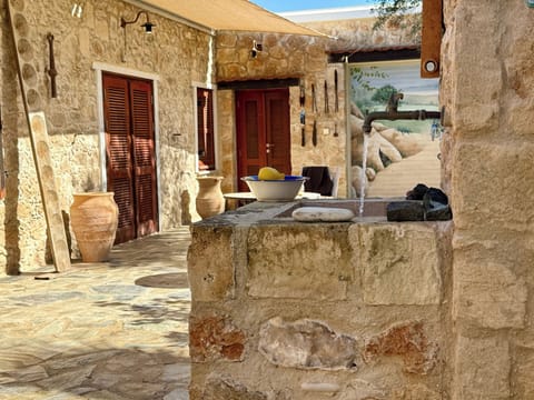 House, 2 Bedrooms, Accessible, Patio | Exterior detail