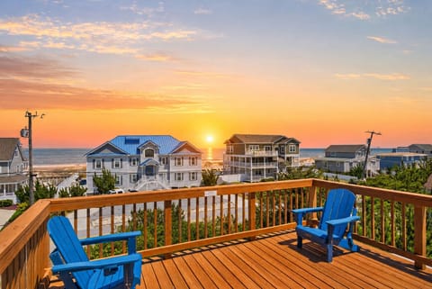 Start your day with coffee and a breathtaking sunrise over the Atlantic from your private deck—this is what vacation dreams are made of.
